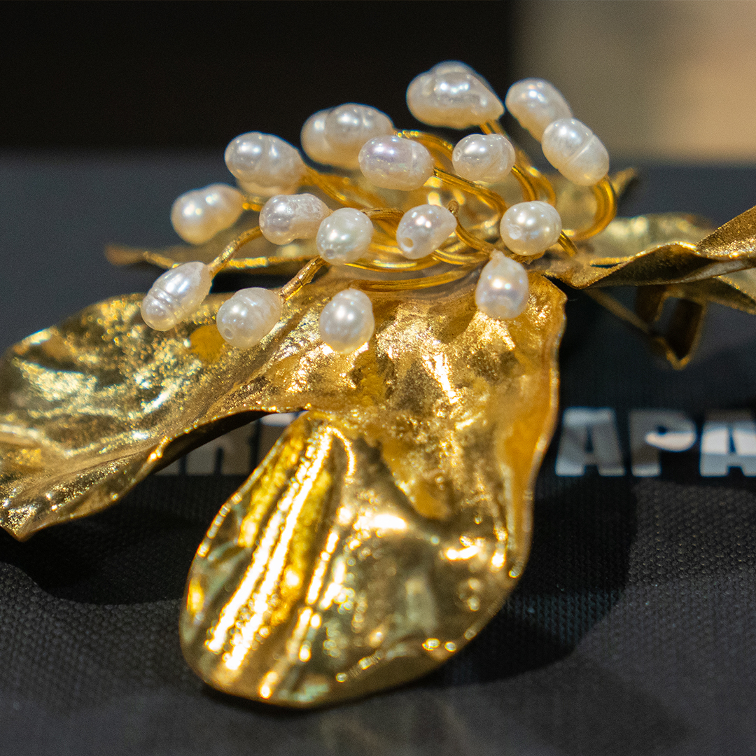 wall cladding made from capiz